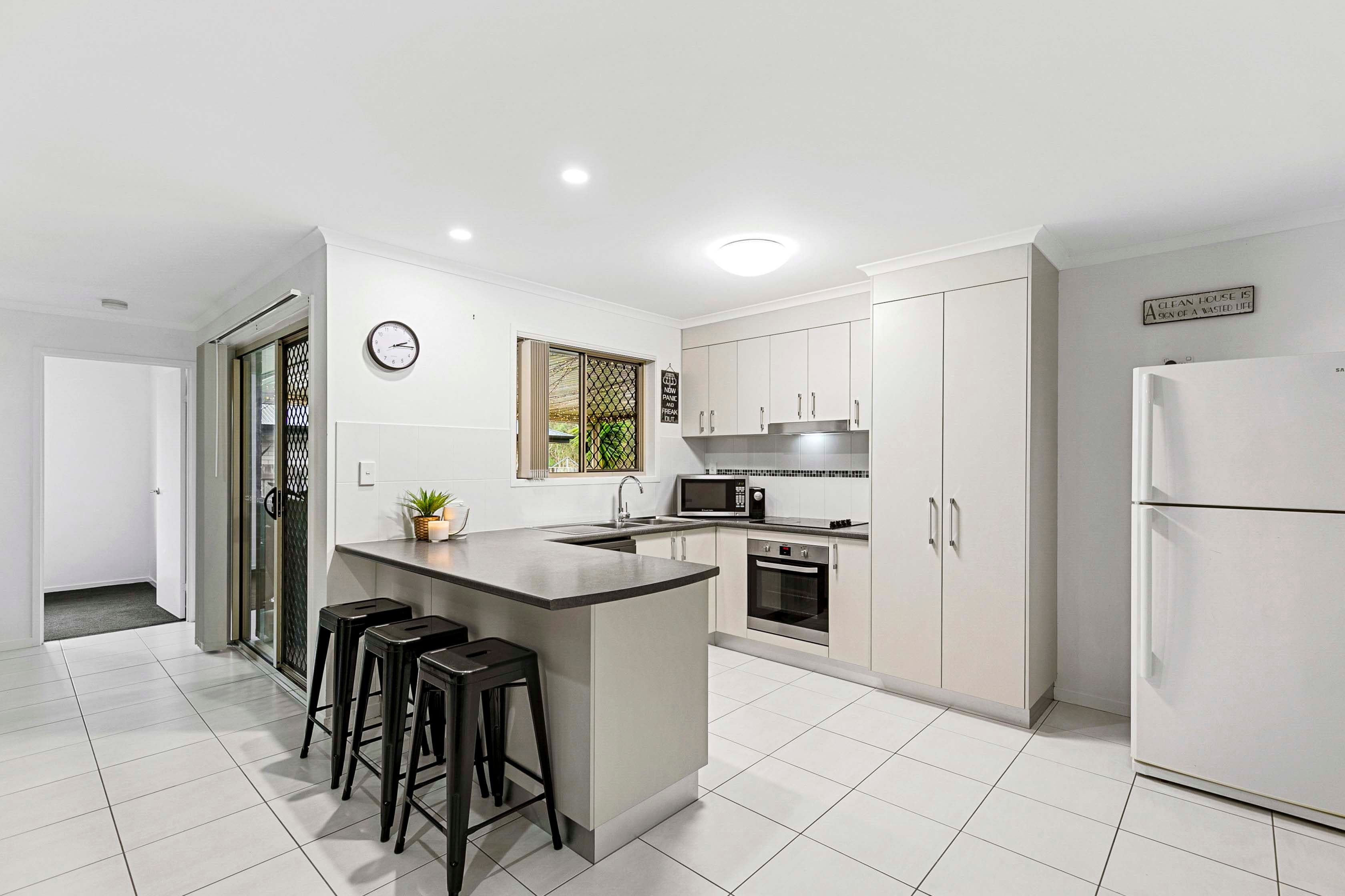 23 Parakeet Circuit, Kawungan QLD 4655, Kawungan - Thumbnail 4