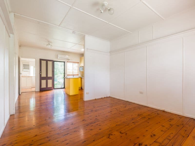 72 Bowen Street, WINDSOR QLD 4030, Windsor - Thumbnail 3