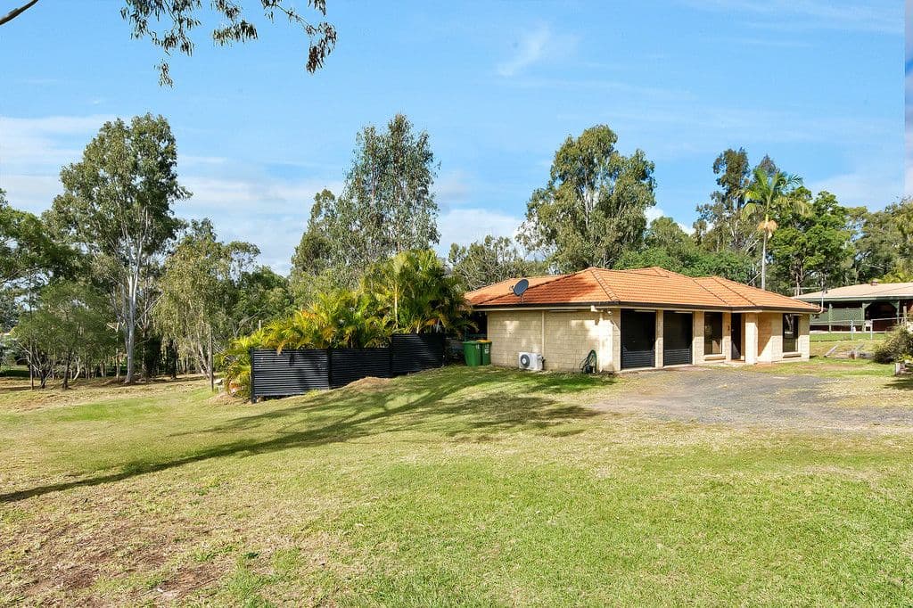 10 - 12 Leonard Street, Yamanto QLD 4305, Yamanto - Thumbnail 3