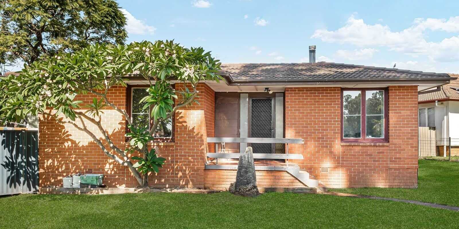 15 De Witt Place Willmot, Willmot - Image 1