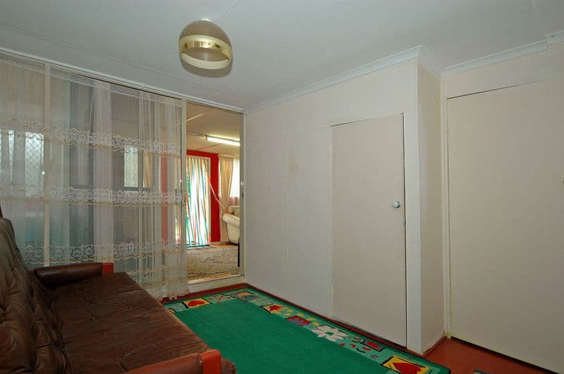 10b Hannans Street, MORLEY WA 6062, Morley - Thumbnail 6