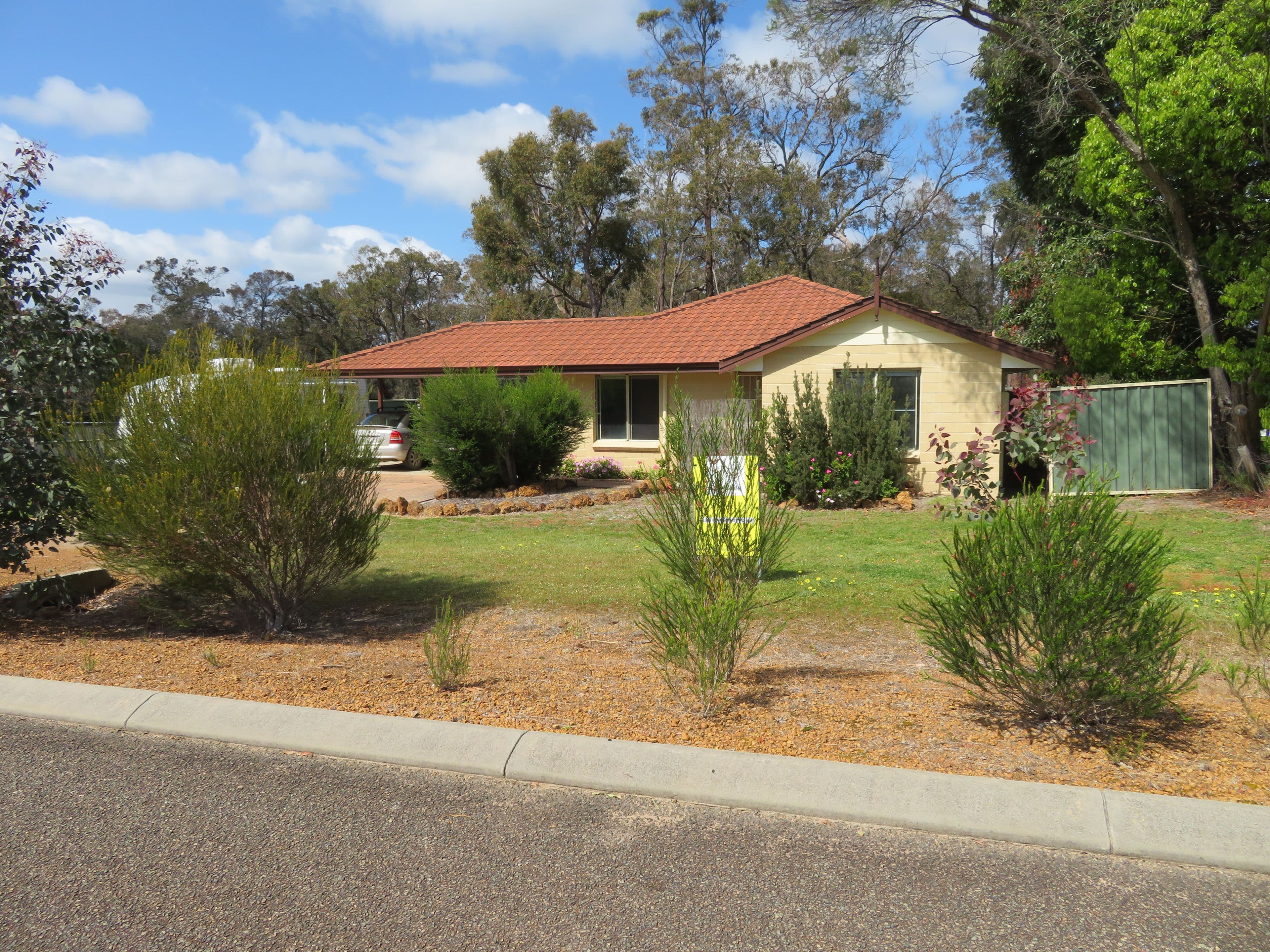 24 Booth Street, Mount Barker WA 6324, Mount Barker - Thumbnail 2