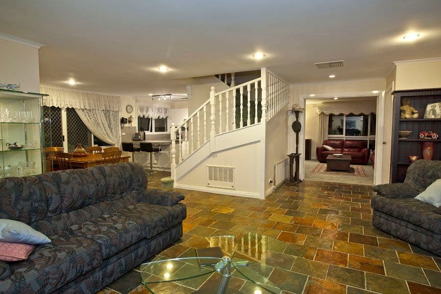 22 Lachlan Road, BORONIA VIC 3155, Boronia - Thumbnail 3