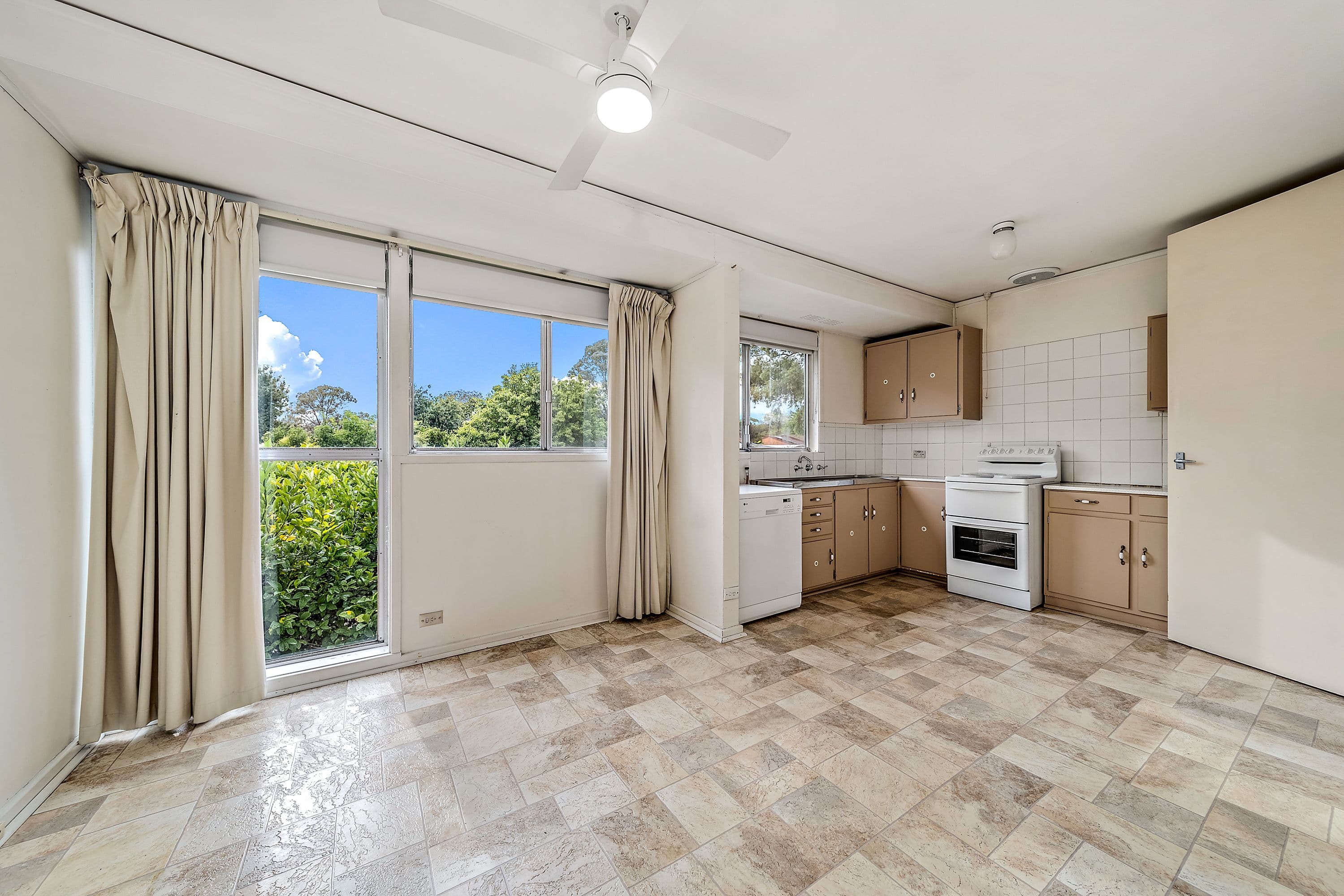 31 Grylls Crescent, Cook ACT 2614, Cook - Thumbnail 4