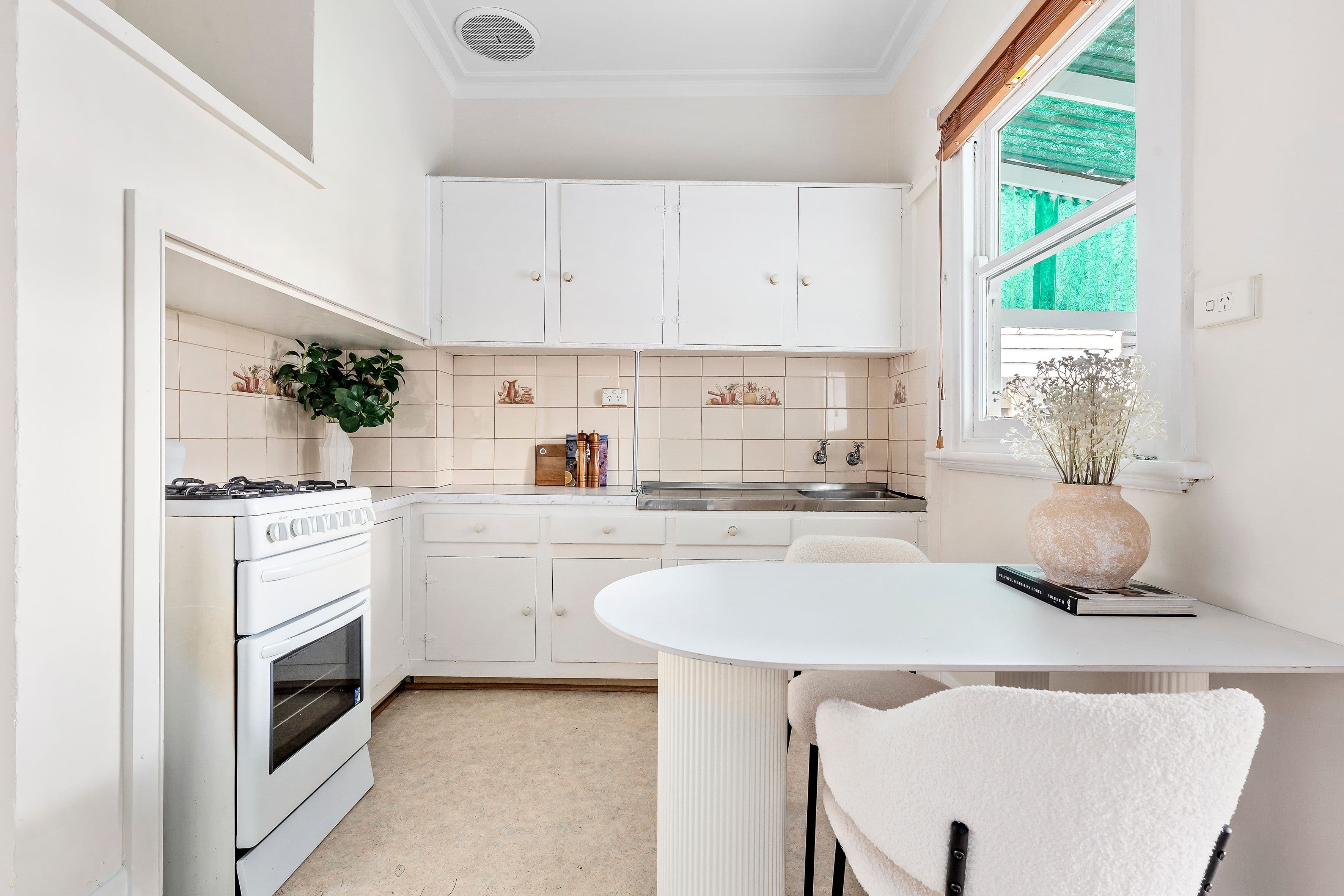 124 Barrow Street, Coburg VIC 3058, Coburg - Thumbnail 7