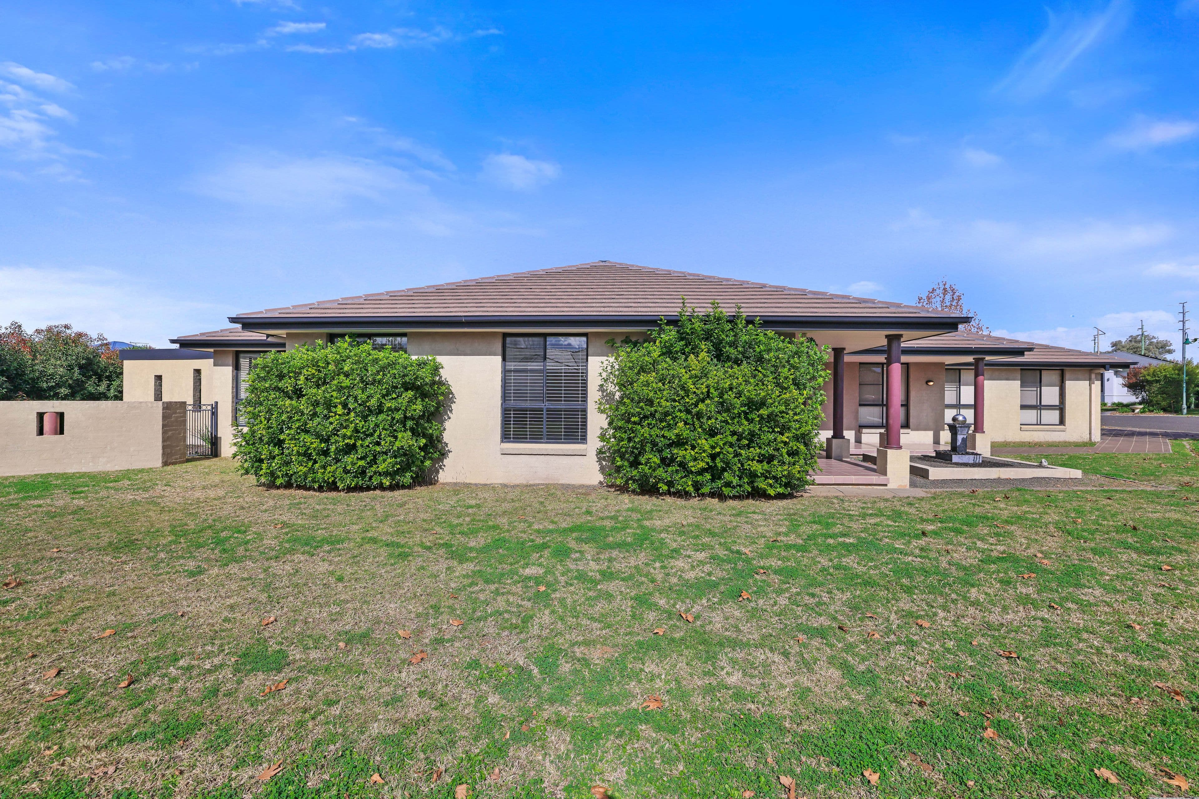 33 The Grange, Tamworth NSW 2340, Tamworth - Thumbnail 2