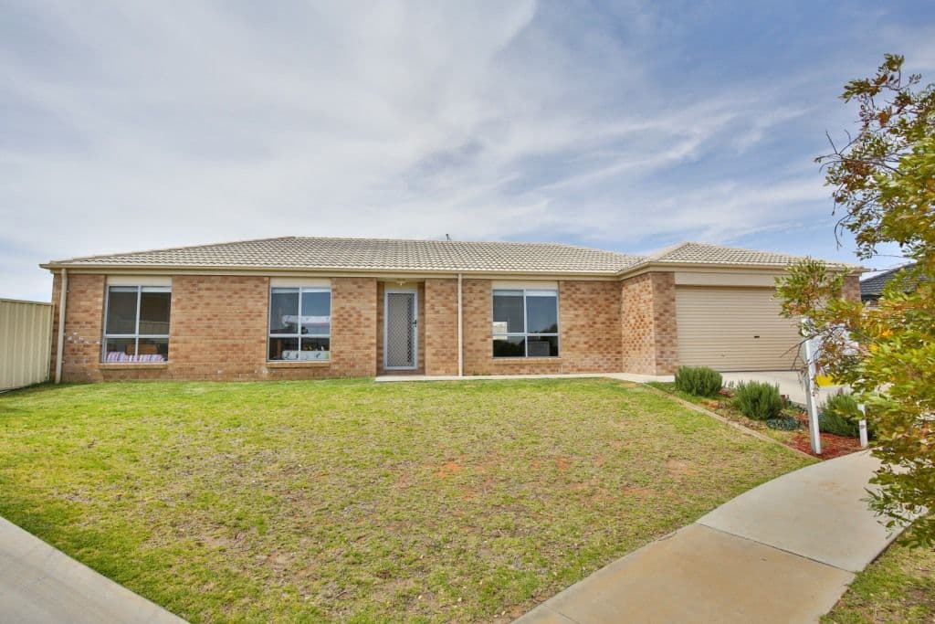 4 Harvard Court, MILDURA VIC 3500, Mildura - Image 1