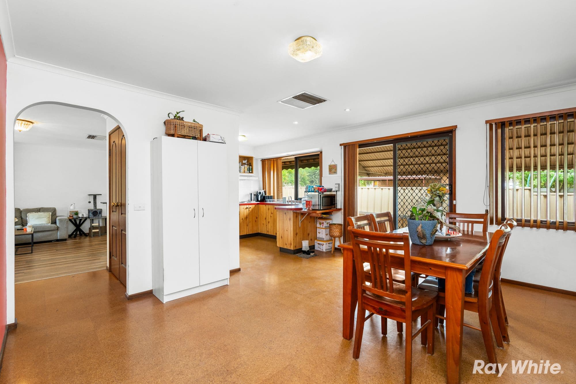 1 Atkins Place, Estella NSW 2650, Estella - Thumbnail 5