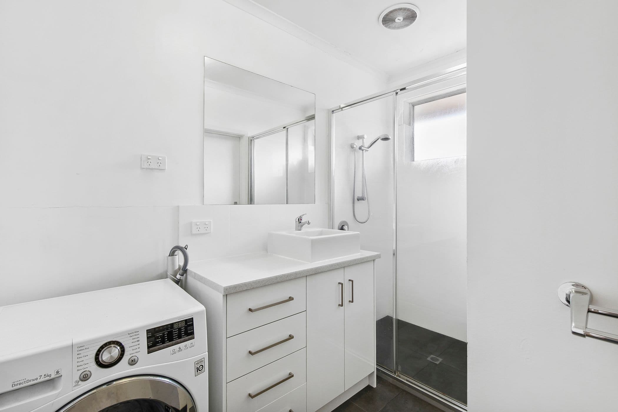 138 West Fyans Street, Newtown VIC 3220, Newtown - Thumbnail 5