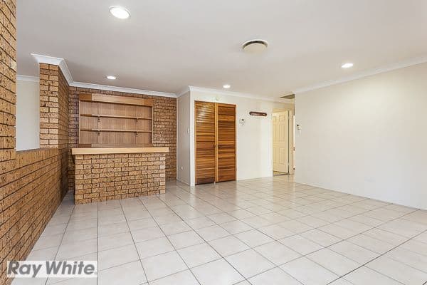 10 Vaucluse Street, PETRIE QLD 4502, Petrie - Thumbnail 6