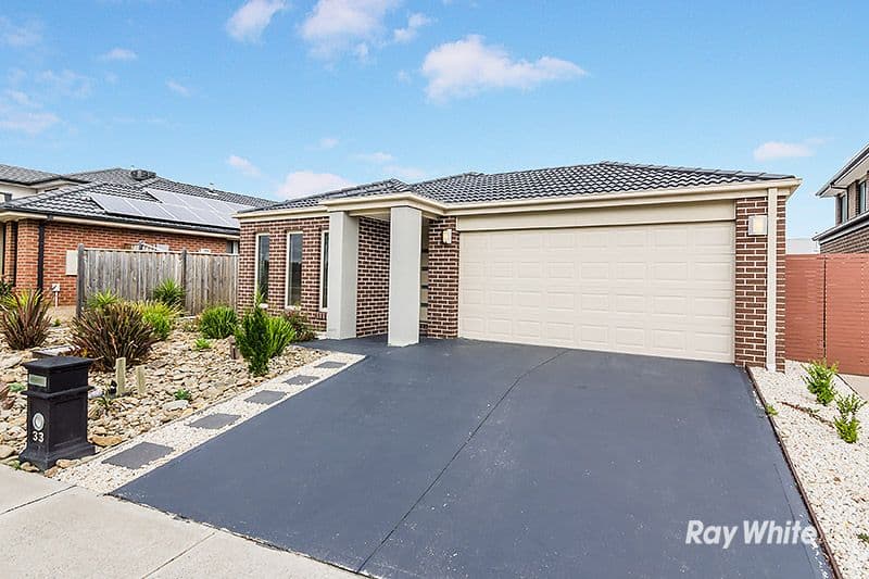 33 Copernicus Circuit, Cranbourne West VIC 3977, Cranbourne West - Thumbnail 2