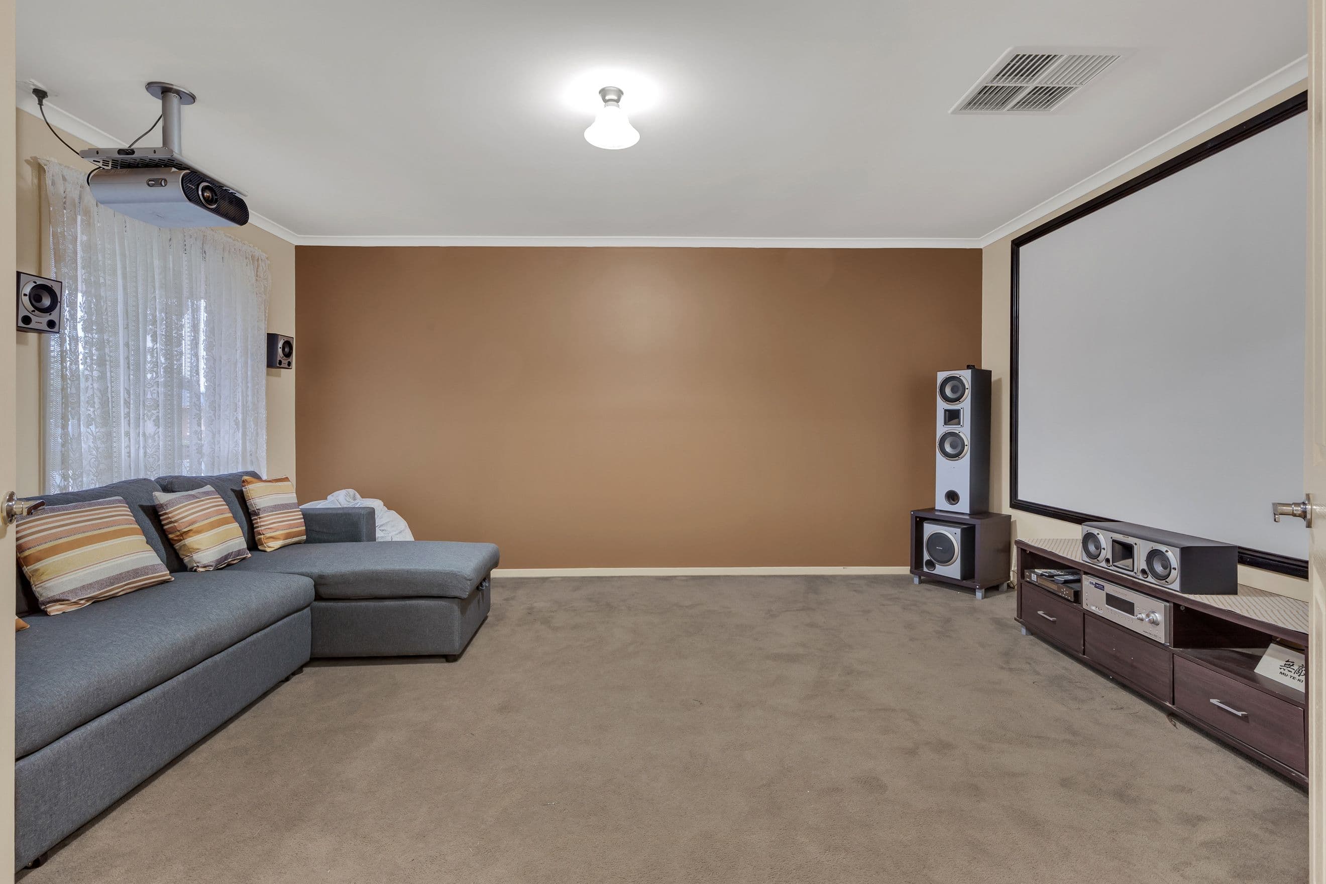 37 Mayfair Drive, Andrews Farm SA 5114, Andrews Farm - Thumbnail 8