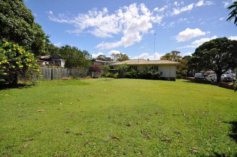 29 Egerton Street, SOUTHPORT QLD 4215, Southport - Thumbnail 2