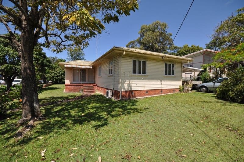 29 Egerton Street, SOUTHPORT QLD 4215, Southport - Thumbnail 6