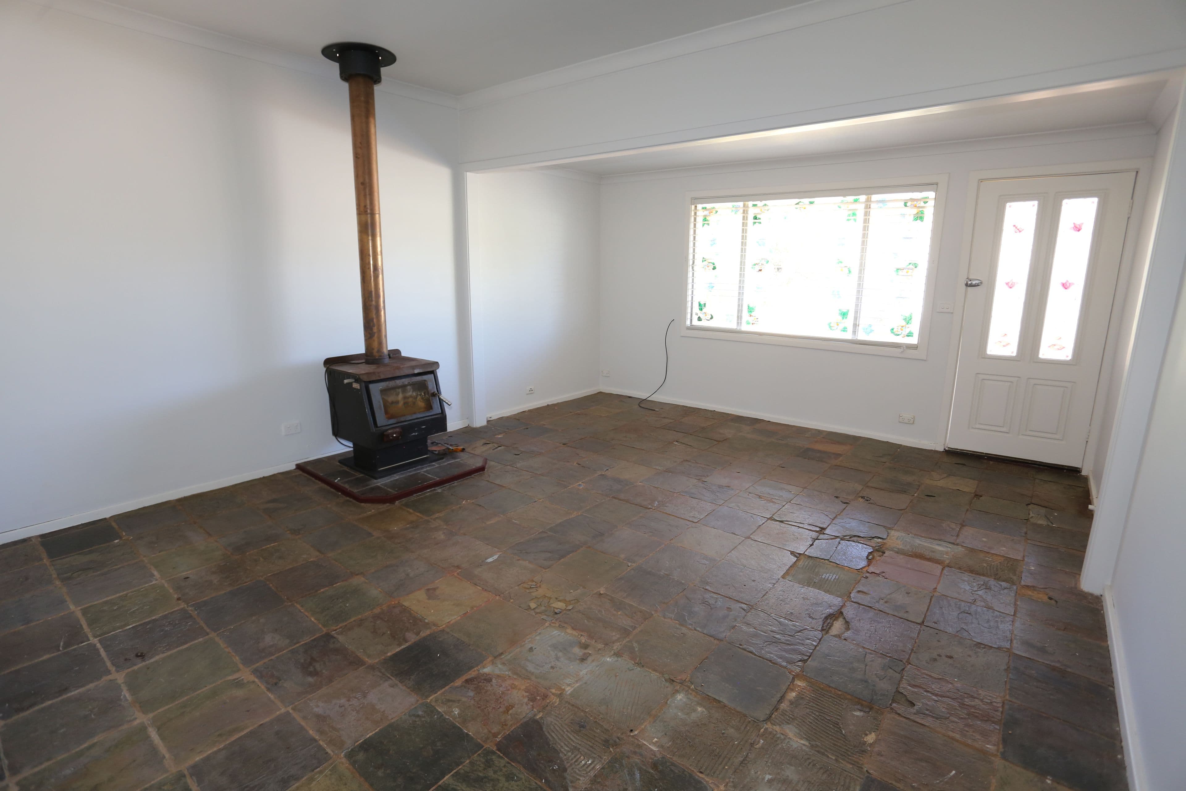 11 New Compton Street, Kambalda East WA 6442, Kambalda East - Thumbnail 2