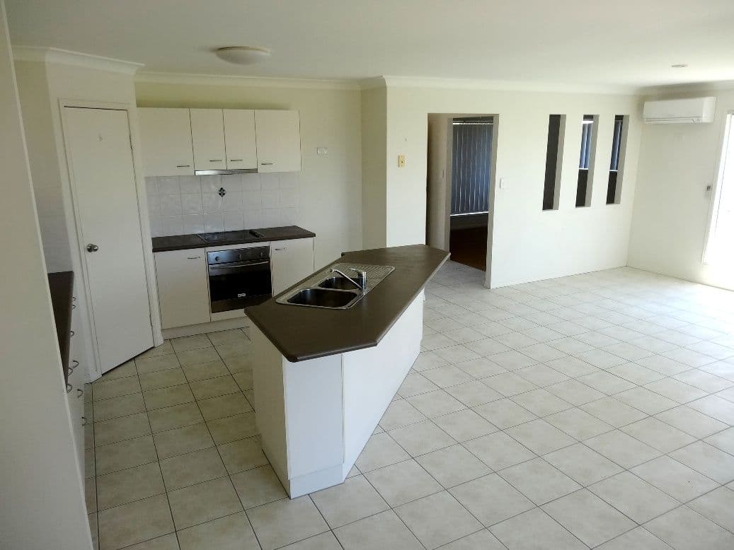 11 Leichhardt Street, Bargara QLD 4670, Bargara - Thumbnail 3