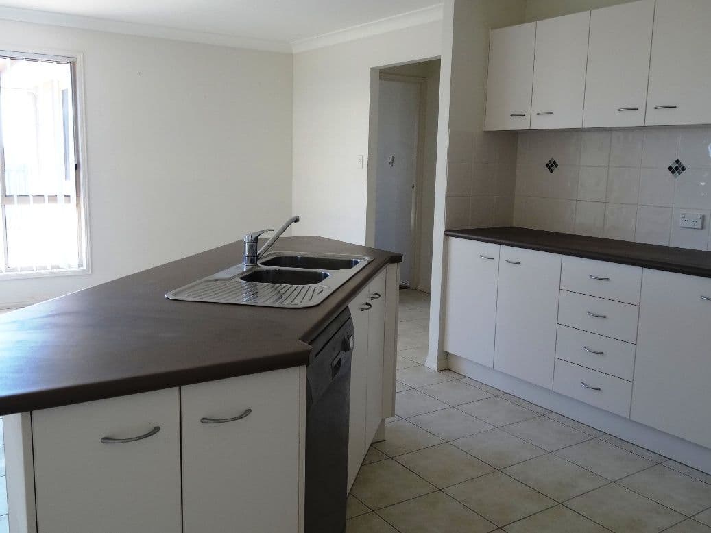 11 Leichhardt Street, Bargara QLD 4670, Bargara - Thumbnail 4