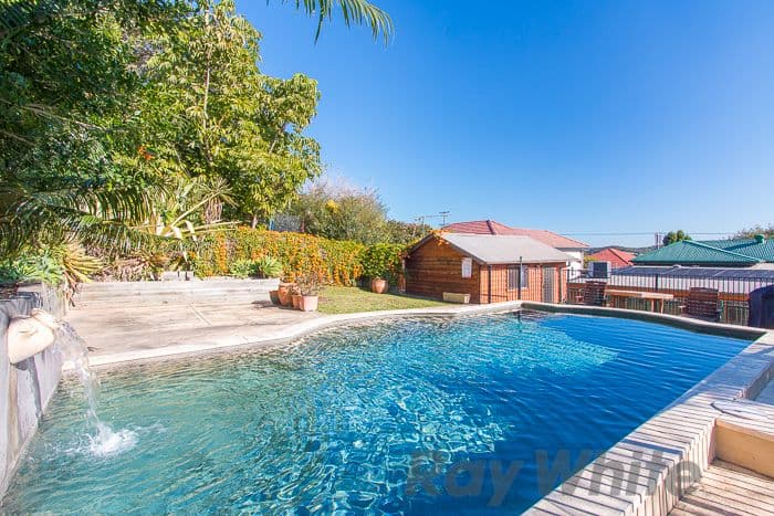 14 Davis Street, Speers Point - Thumbnail 2