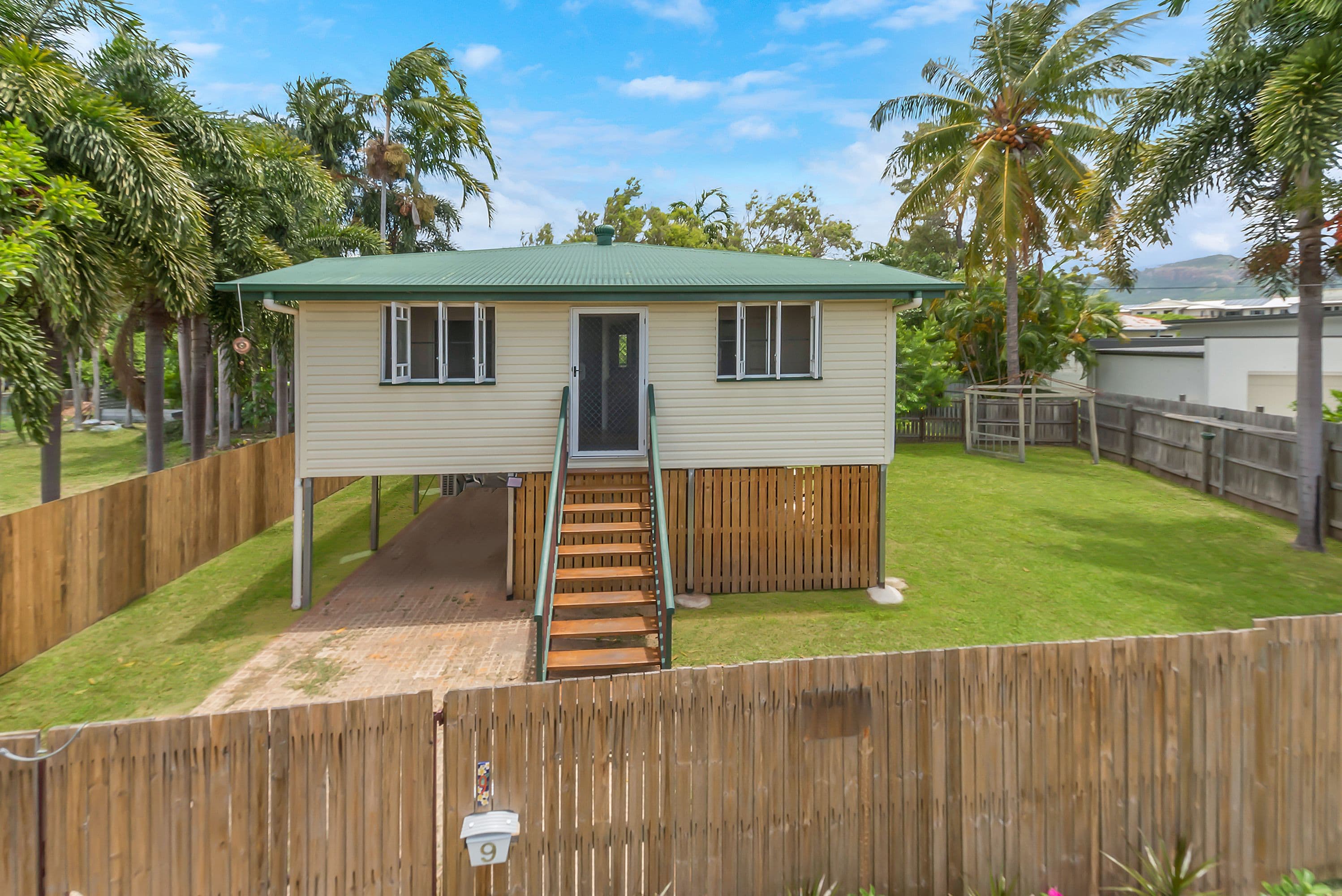 9 Gorari Street, Idalia QLD 4811, Idalia - Image 1