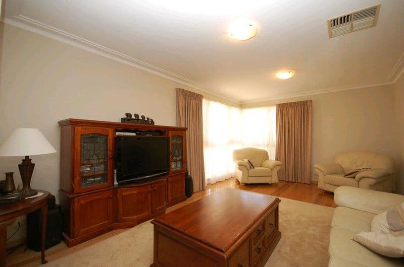 56 York Road, MOUNT EVELYN VIC 3796, Mount Evelyn - Thumbnail 2