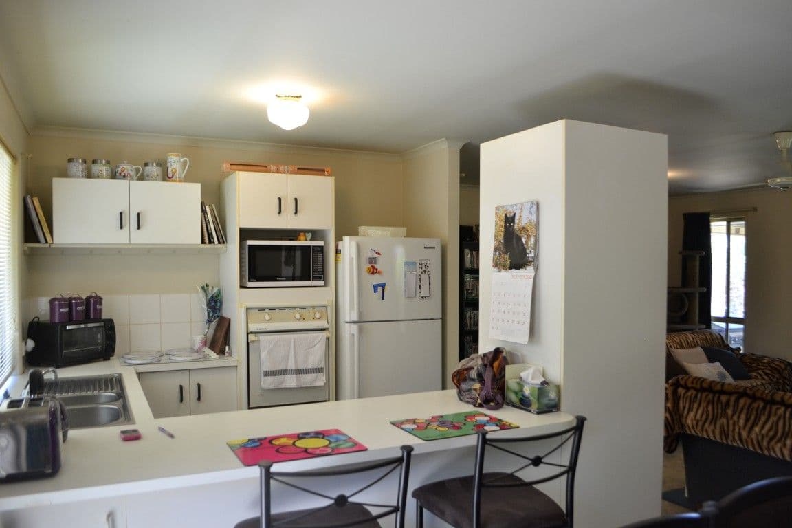 21 Broadway Drive, OXENFORD QLD 4210, Oxenford - Thumbnail 3
