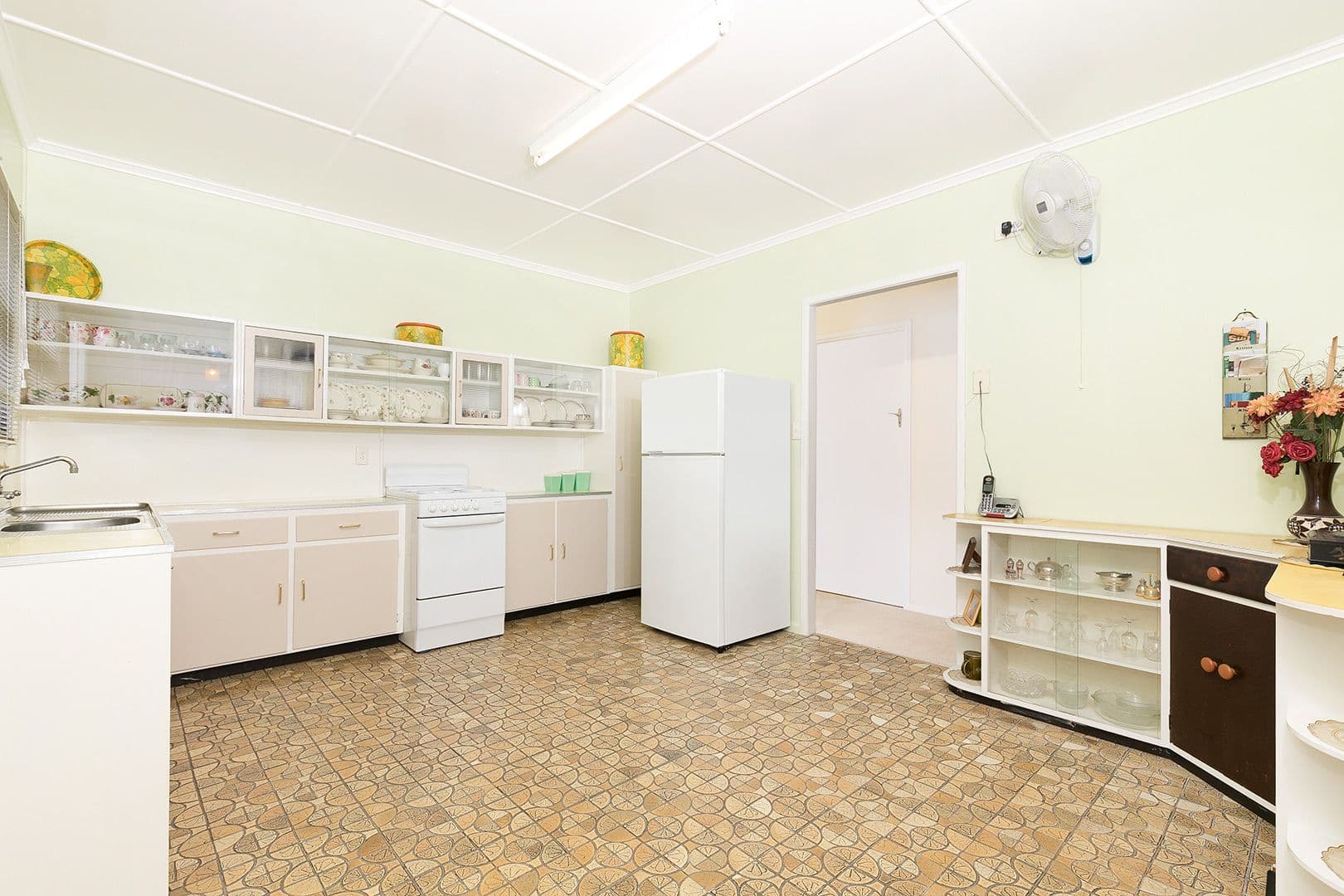 20 Bringelly Street, Arana Hills QLD 4054, Arana Hills - Thumbnail 2