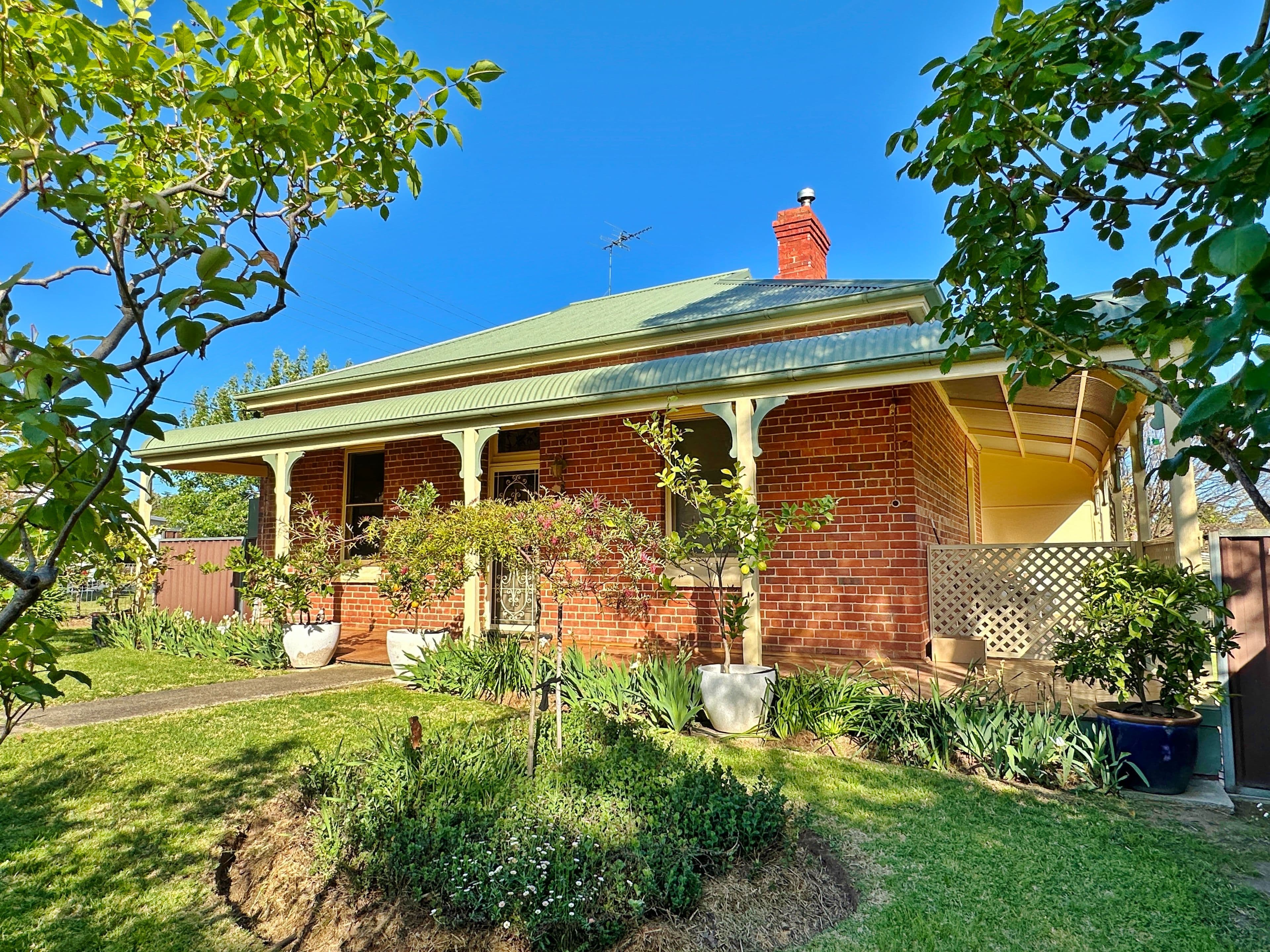 17 Caple Street, Young NSW 2594, Young - Image 1
