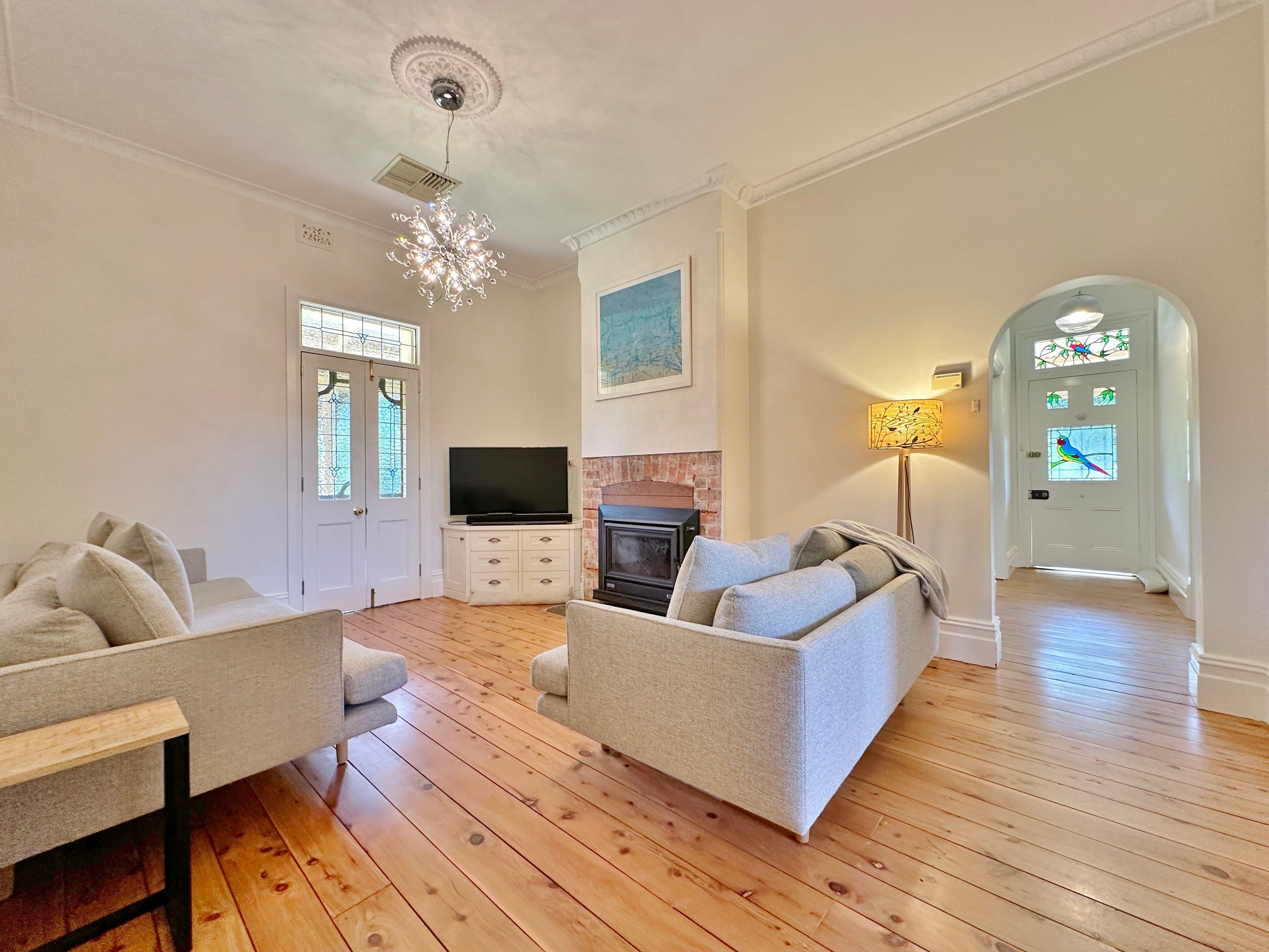 17 Caple Street, Young NSW 2594, Young - Thumbnail 5