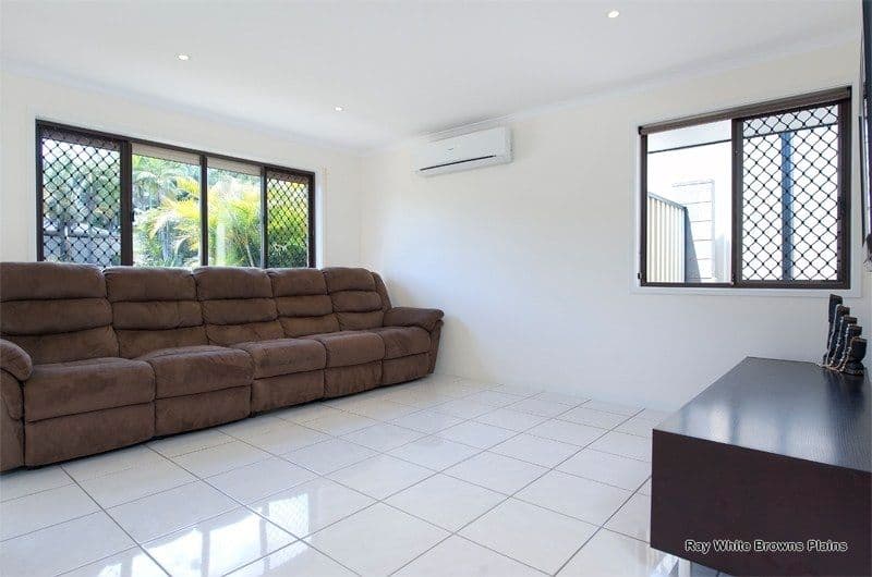 18 Regency Drive, REGENTS PARK QLD 4118, Regents Park - Thumbnail 5