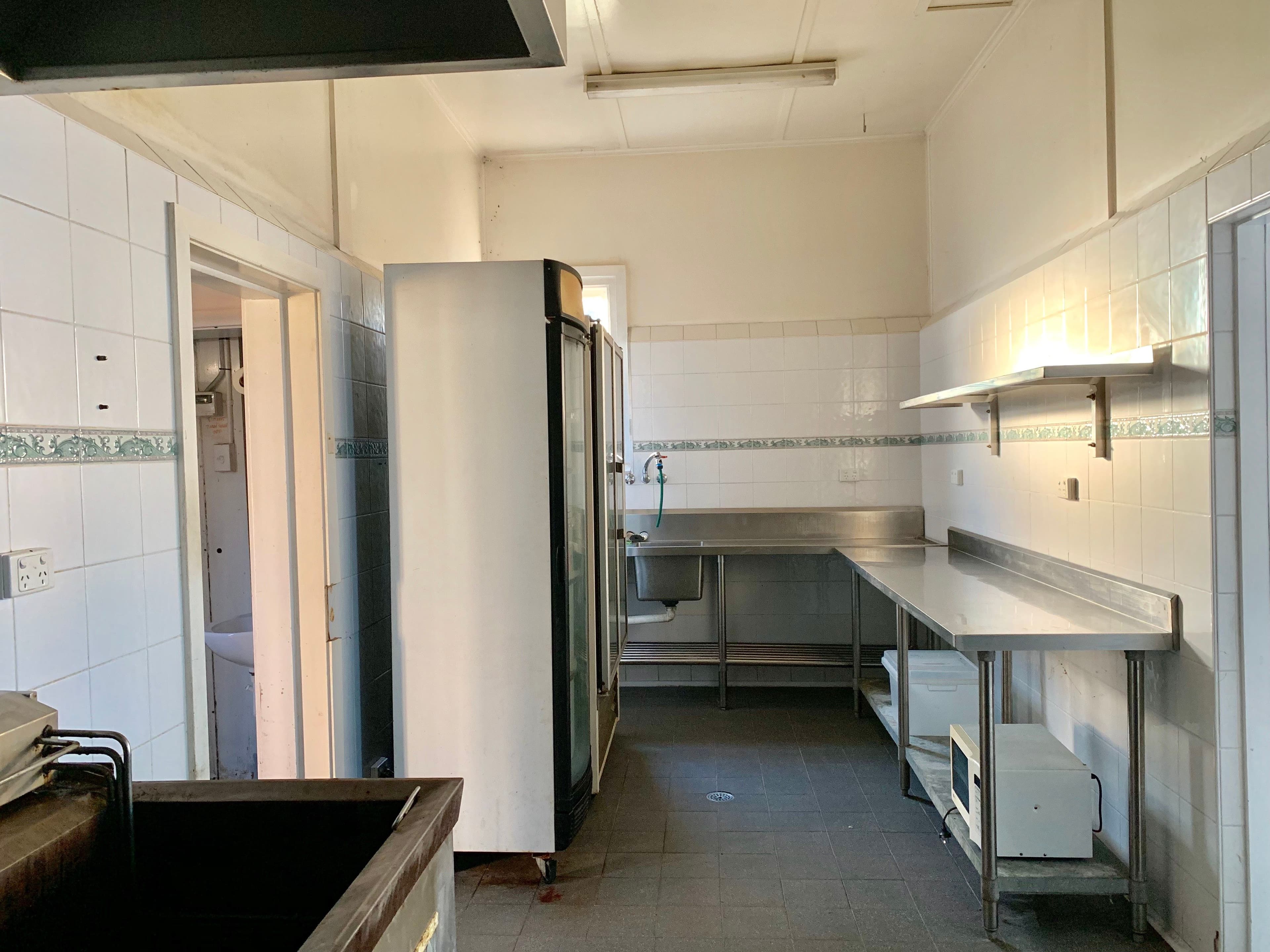 17 Grey Street, Clarence Town - Thumbnail 8