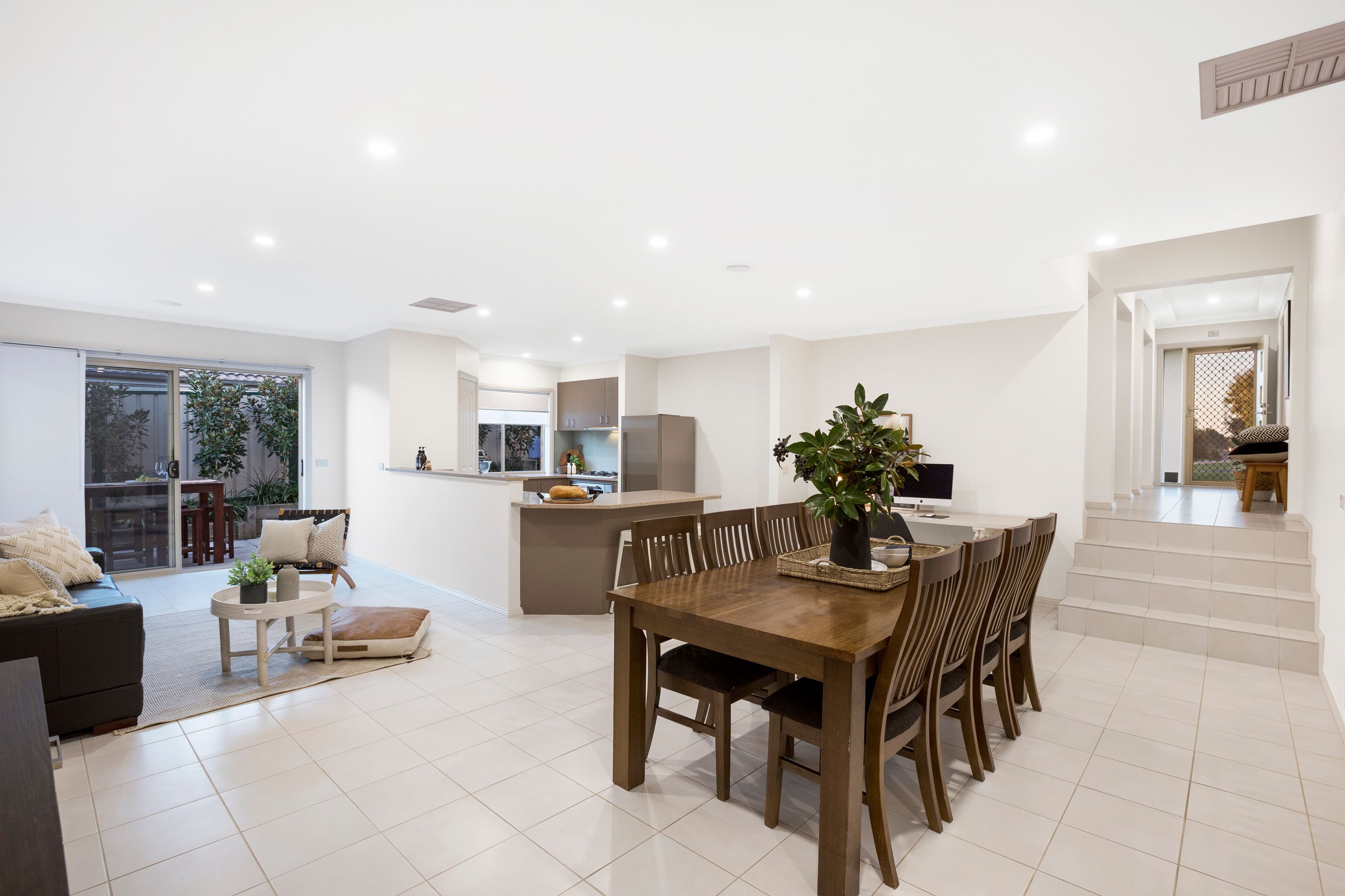 14 Horwood Drive, Mount Clear VIC 3350, Mount Clear - Thumbnail 2