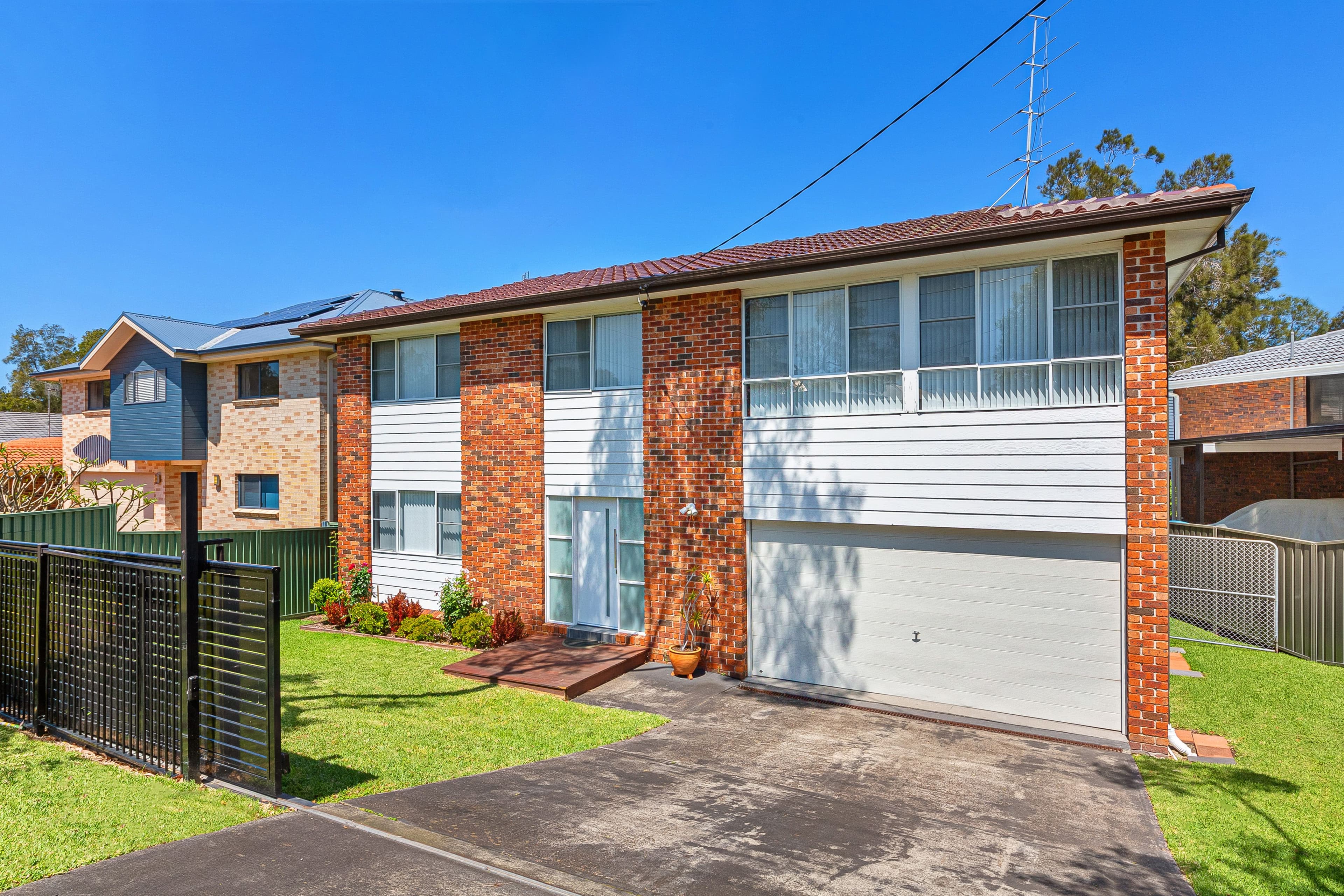 40 Woodland Parkway, Buff Point NSW 2262, Buff Point - Image 1