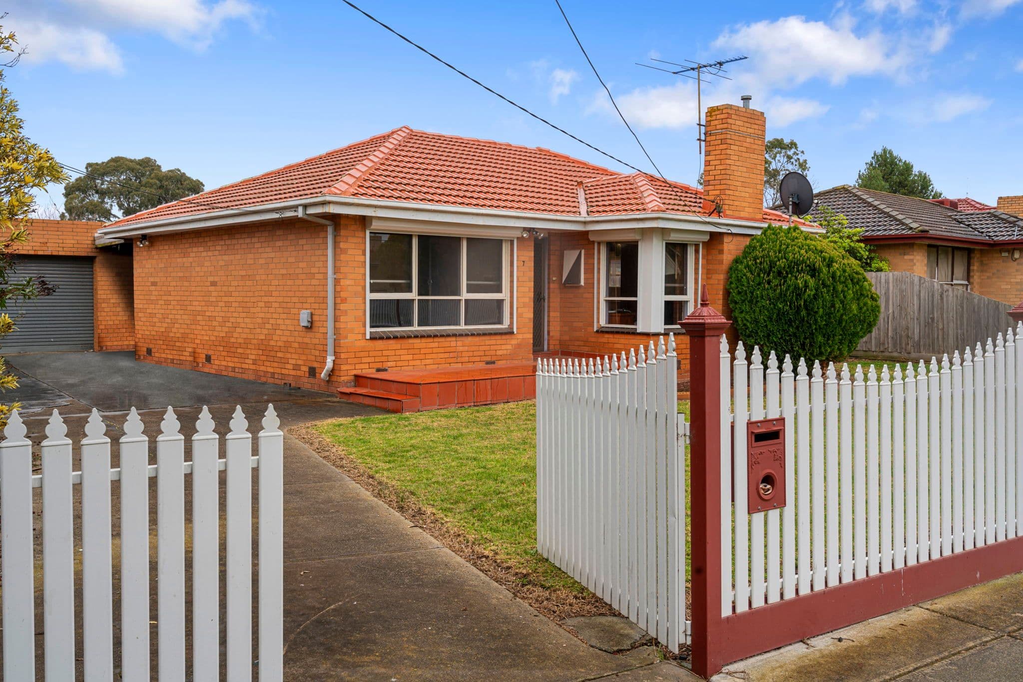 7 Mcrae Avenue, St Albans VIC 3021, St Albans - Thumbnail 2