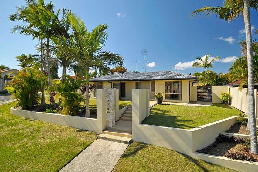 2 Haddon Court, CARRARA QLD 4211, Carrara - Thumbnail 2