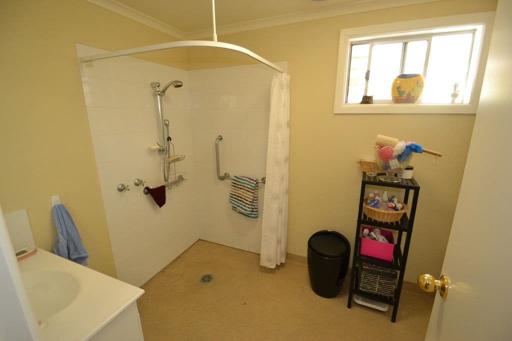 6 Butler Street, Seymour VIC 3660, Seymour - Thumbnail 8