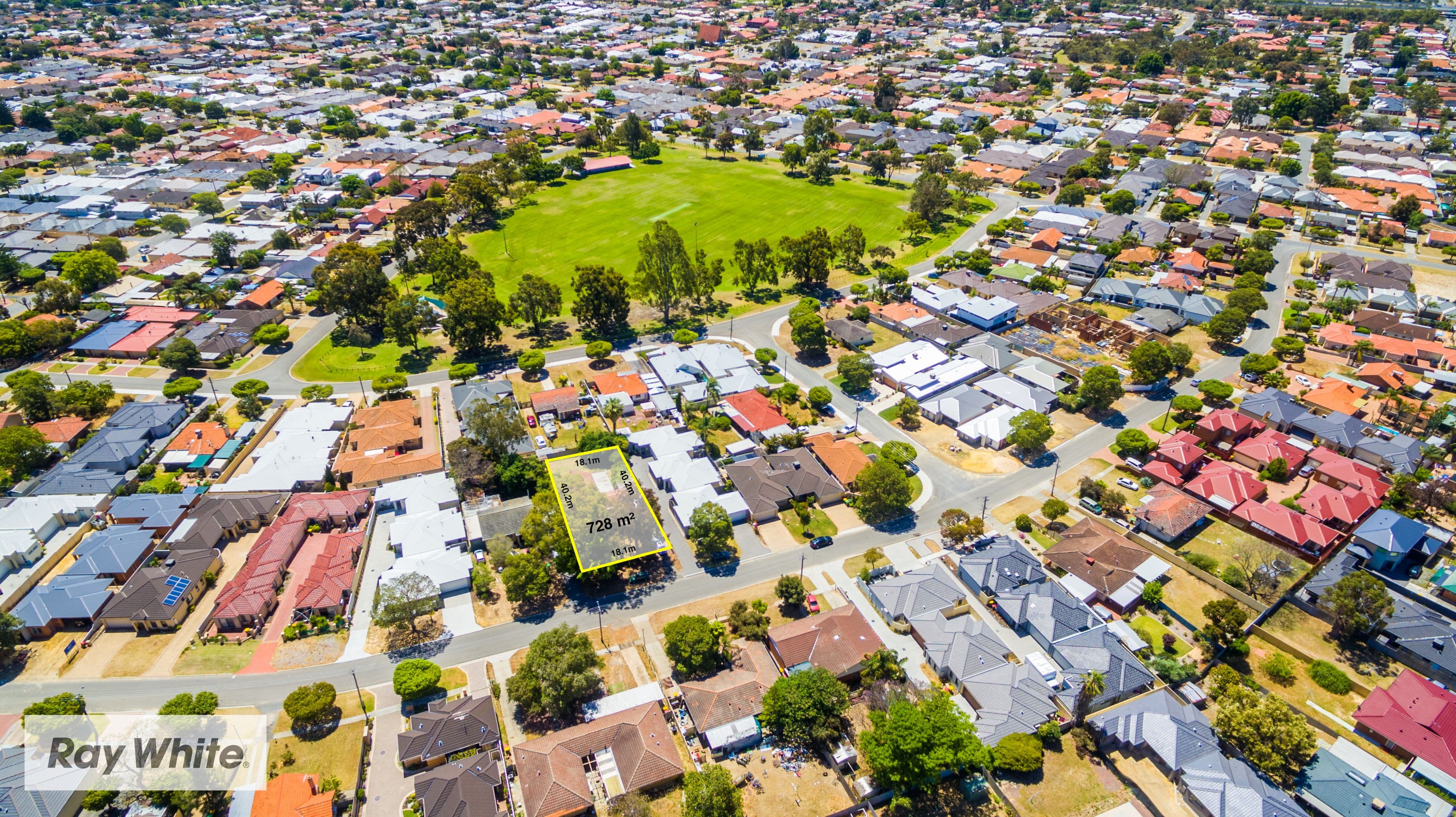 21 Tetworth Crescent, Nollamara WA 6061, Nollamara - Thumbnail 3