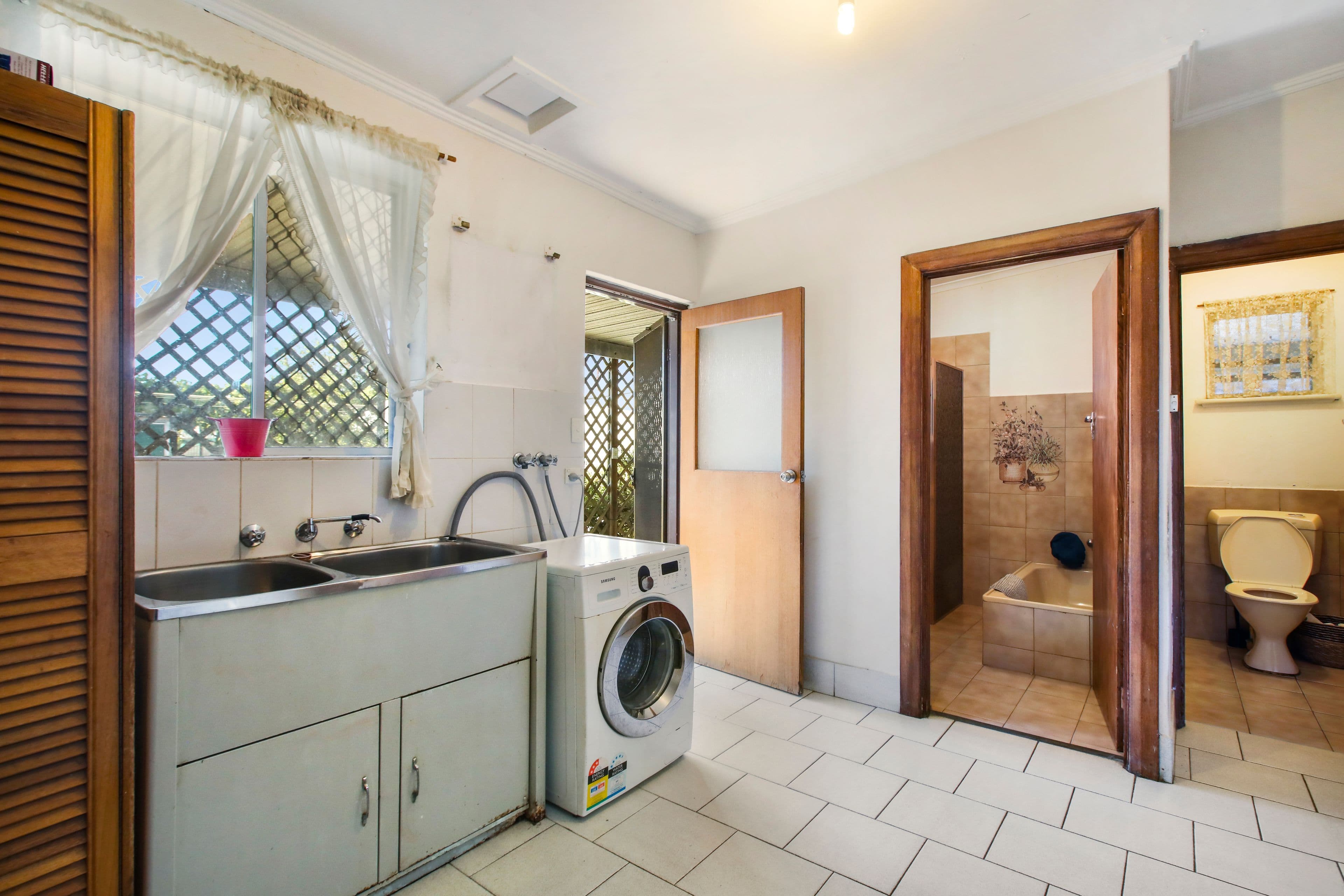 10 Webb Street, Henley Beach SA 5022, Henley Beach - Thumbnail 8