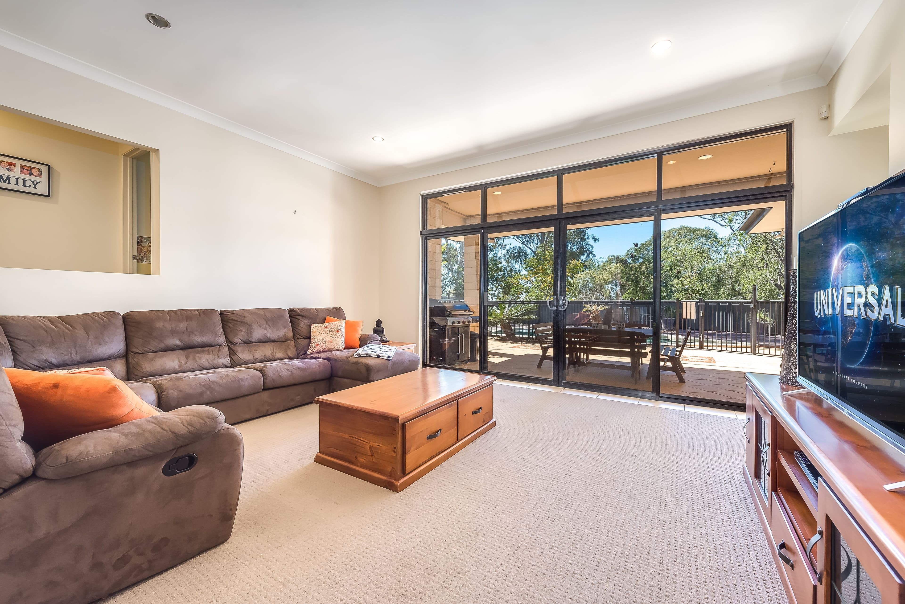 22 Austral Crescent, Pacific Pines QLD 4211, Pacific Pines - Thumbnail 5
