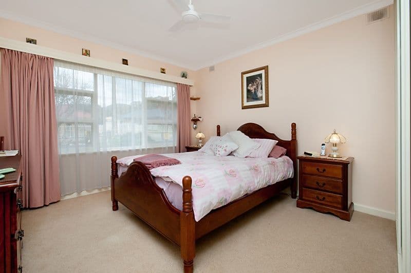 8 Colleen Street, ROSTREVOR SA 5073, Rostrevor - Thumbnail 5