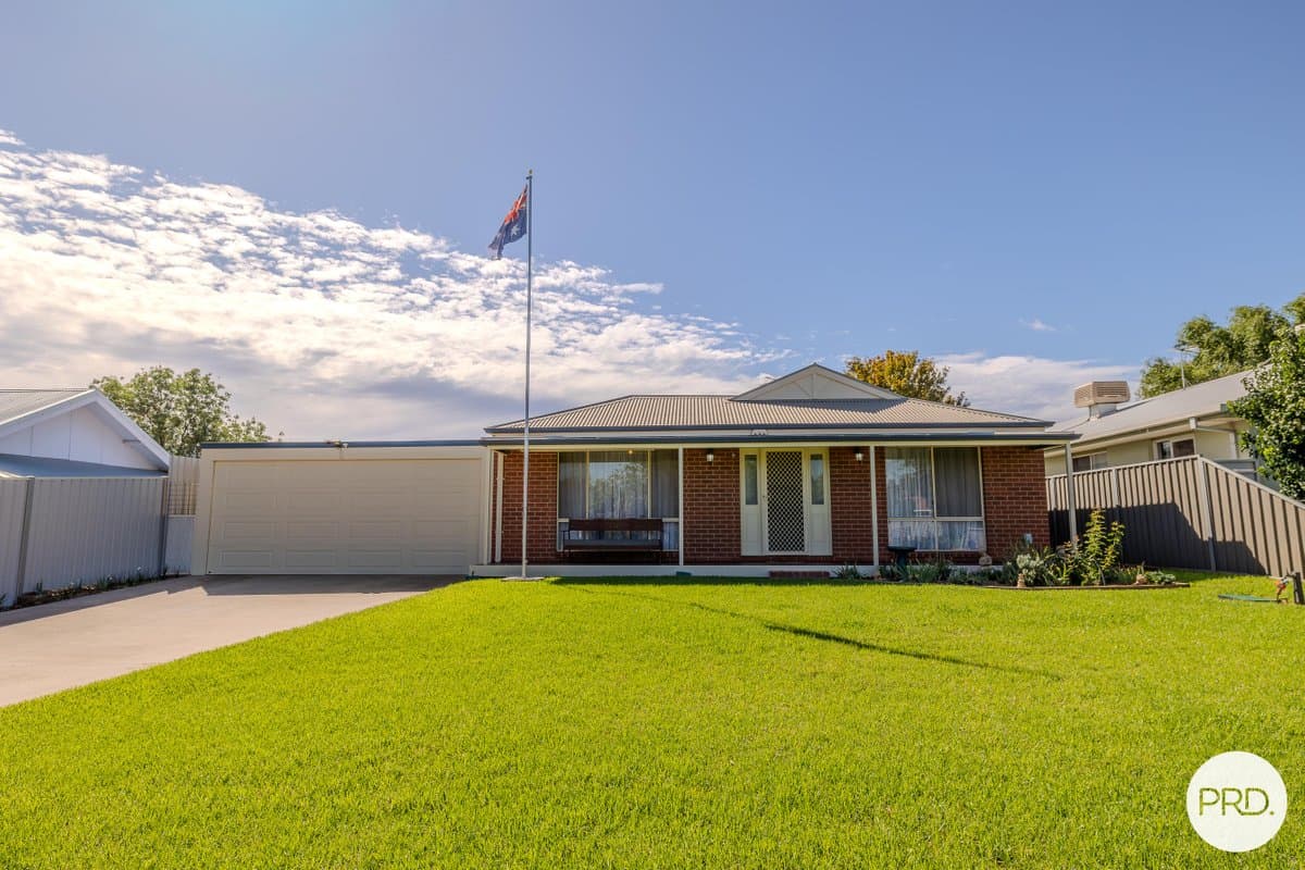 52 Main Avenue North, MERBEIN VIC 3505, Merbein - Thumbnail 2