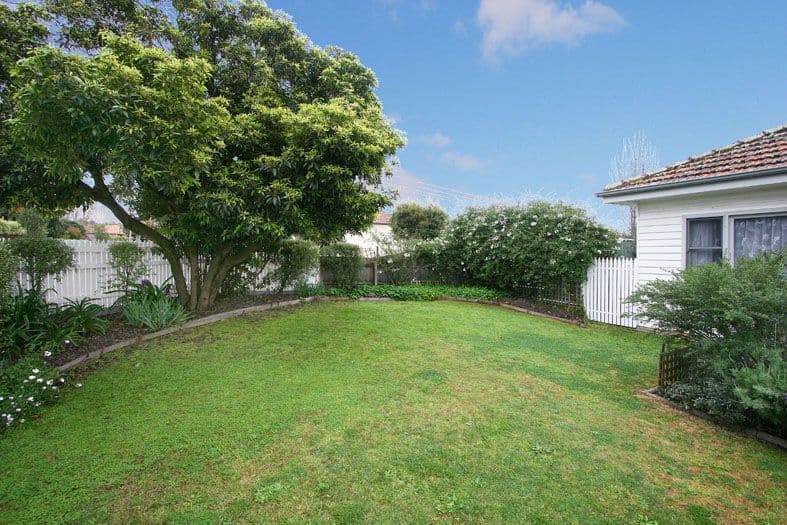 8 Slevin Street, LILYDALE VIC 3140, Lilydale - Thumbnail 8