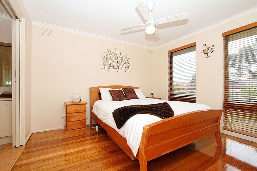 9 Macarthur Court, MILL PARK VIC 3082, Mill Park - Thumbnail 6