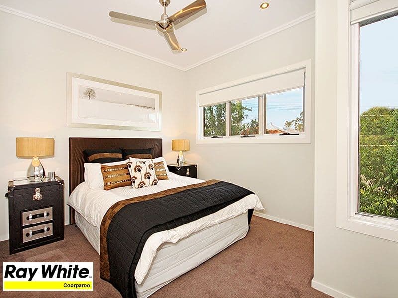 8 Corrie Street, NORMAN PARK QLD 4170, Norman Park - Thumbnail 4