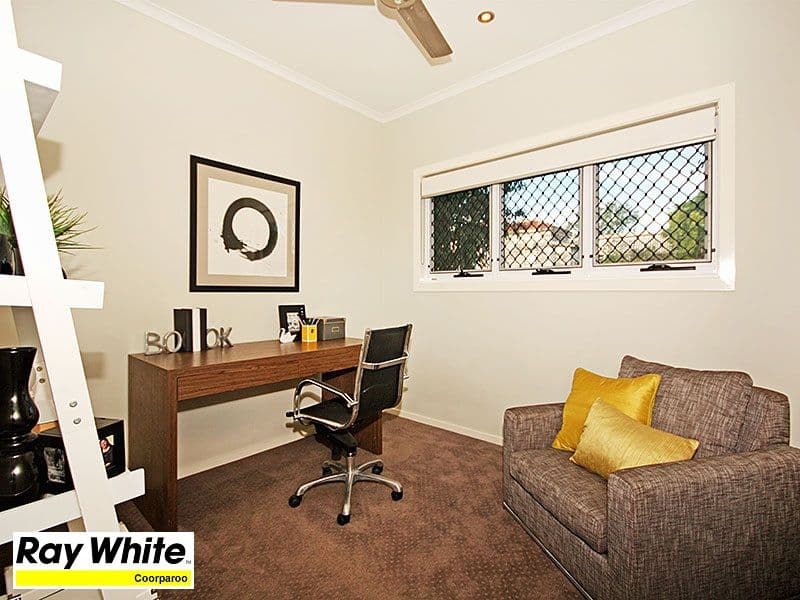 8 Corrie Street, NORMAN PARK QLD 4170, Norman Park - Thumbnail 8