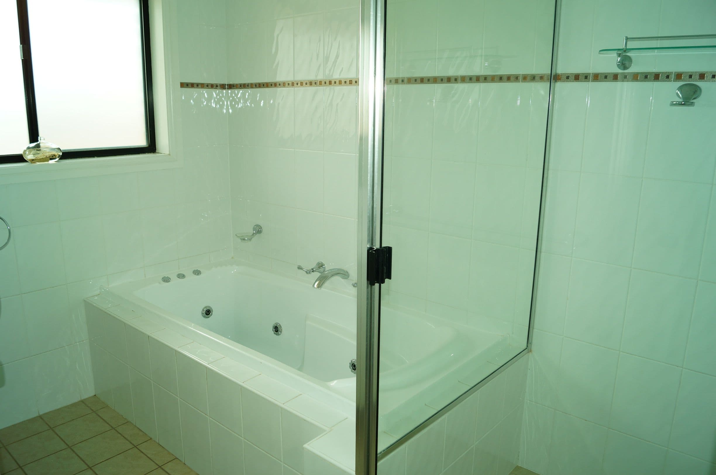 19 Brooklands Drive, Orange - Thumbnail 4