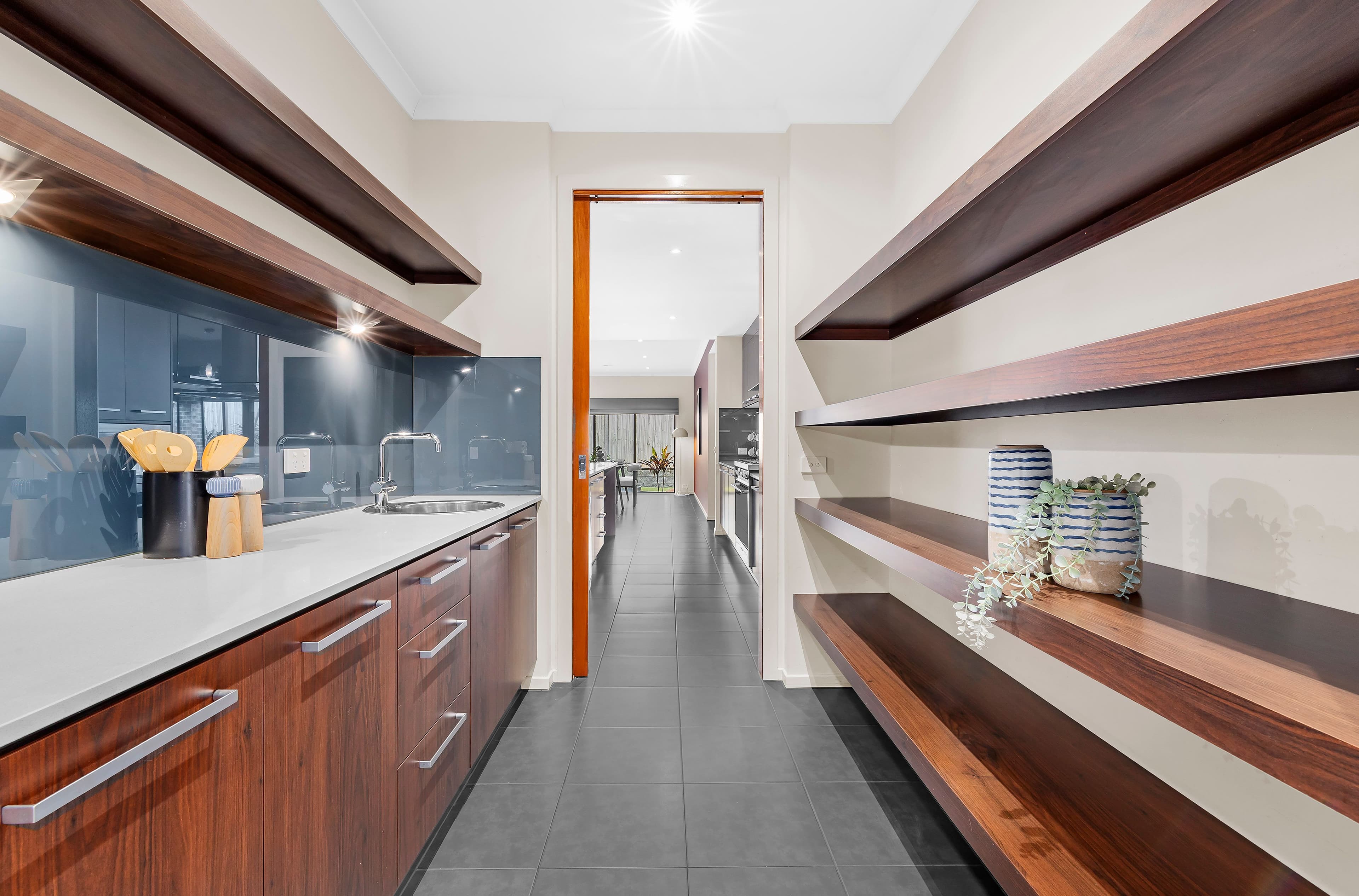10 Silver Tree Way, Wollert VIC 3750, Wollert - Thumbnail 2