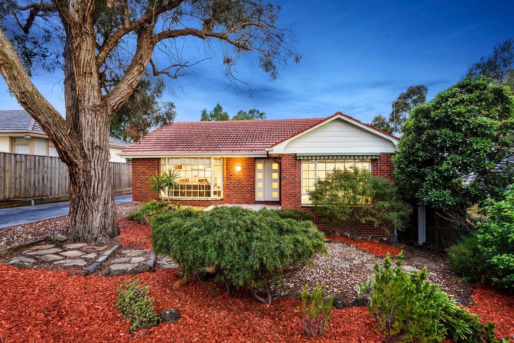 10 Menarra Street, Doncaster VIC 3108, Doncaster - Image 1