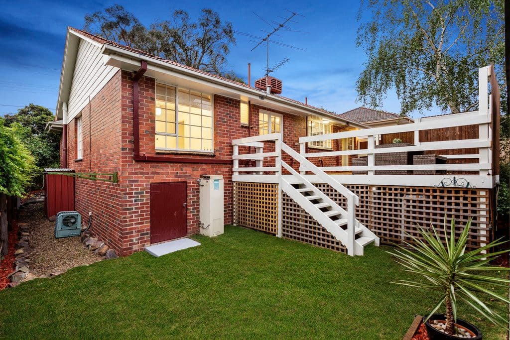 10 Menarra Street, Doncaster VIC 3108, Doncaster - Thumbnail 8