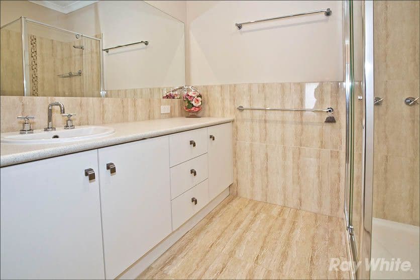 48 Delmore Crescent, GLEN WAVERLEY VIC 3150, Glen Waverley - Thumbnail 7