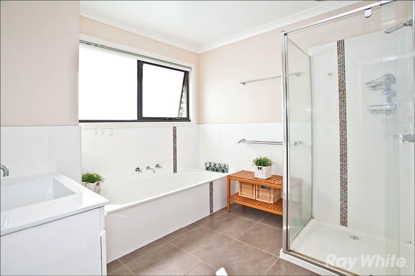 48 Delmore Crescent, GLEN WAVERLEY VIC 3150, Glen Waverley - Thumbnail 8